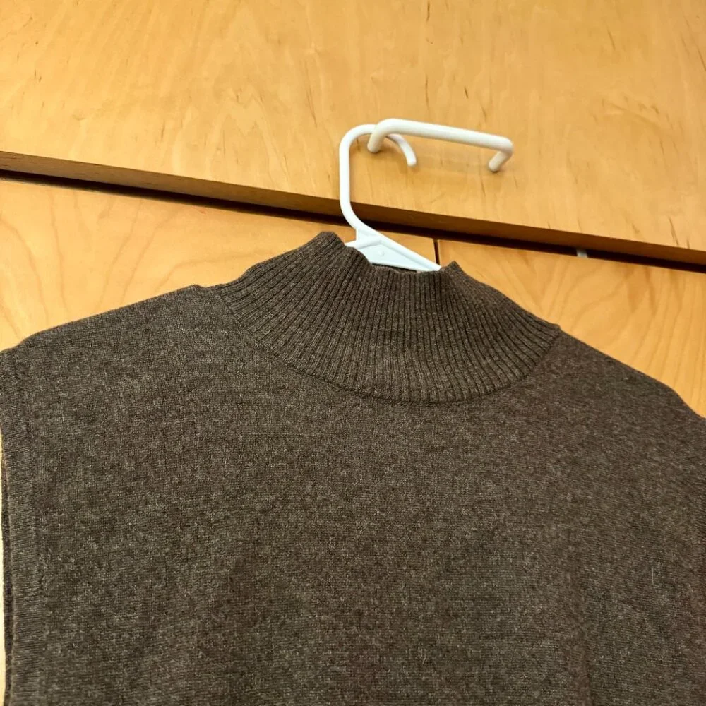 Reformation Cashmere Turtleneck Sweater/Tank (size S) - Picture 4 of 9